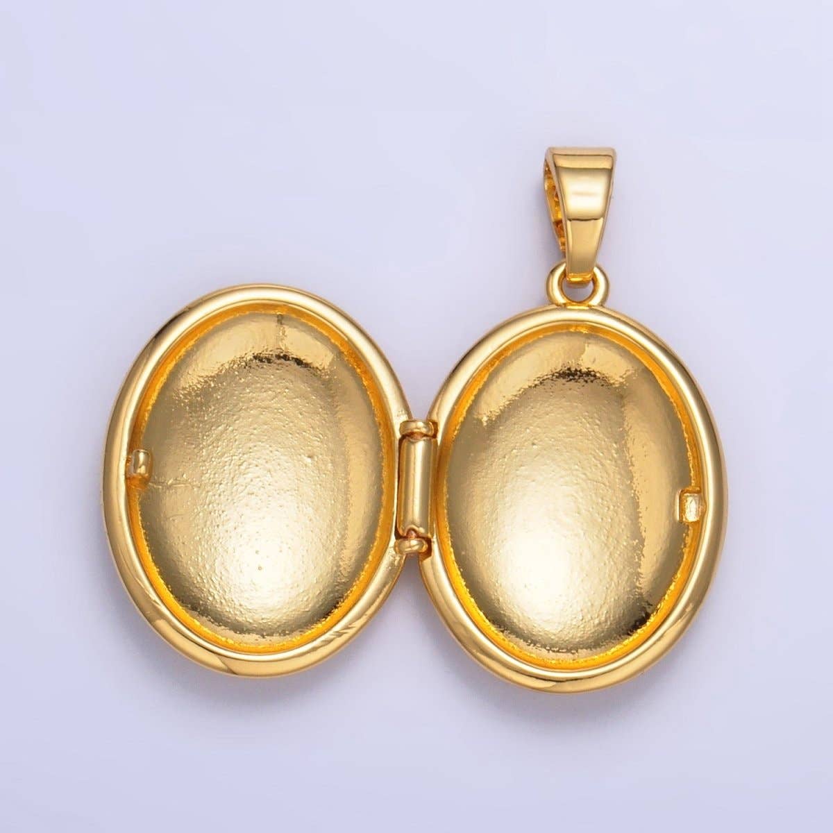 Floral Engraved Locket Pendant