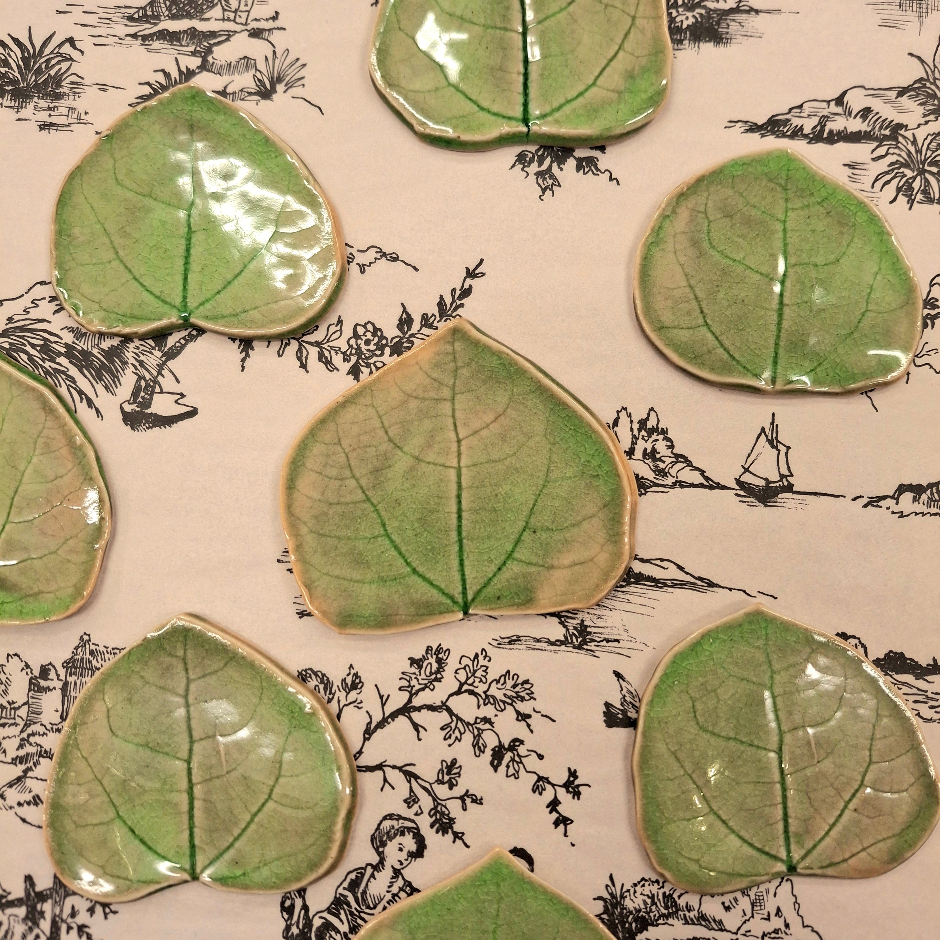Aspen Ceramic Leaf