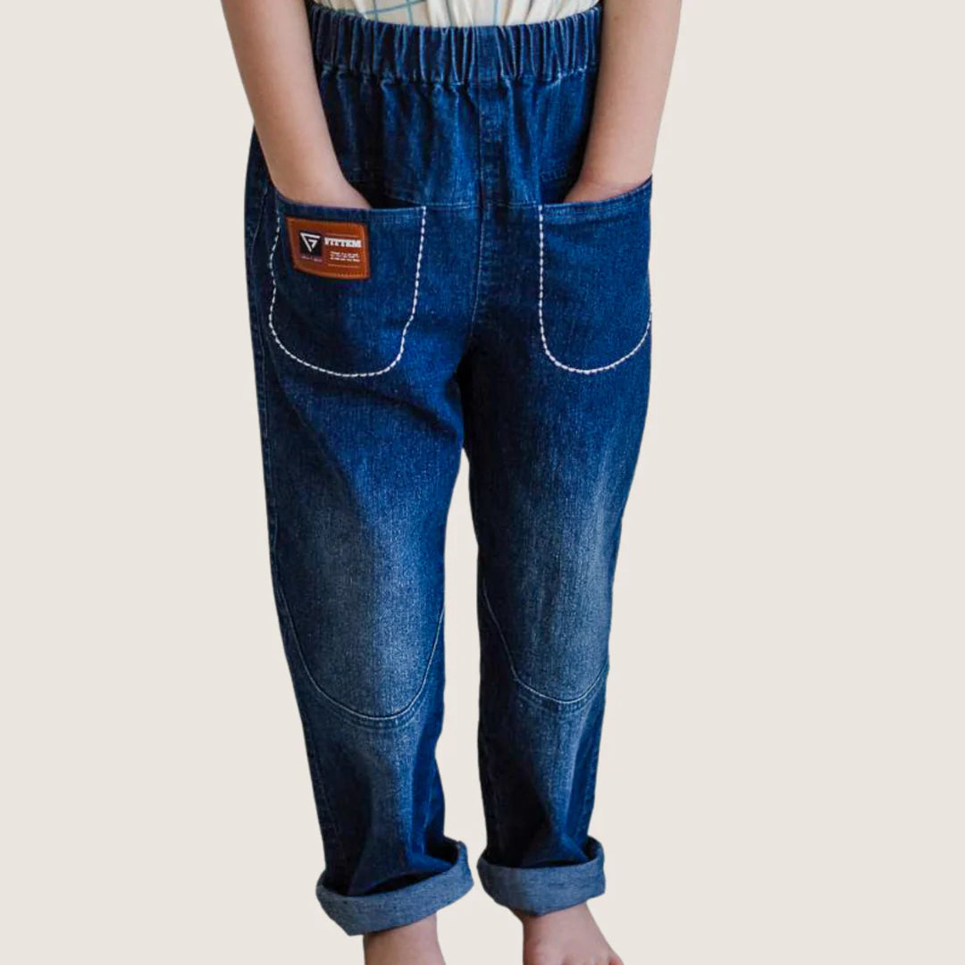 Chic, modern, high fashion-influenced design you'll appreciate. Your child will simply love the easy, roomy comfort - and choose them for school or playtime again and again. (Not to worry: The Easy Pant can stand up to endless washes.