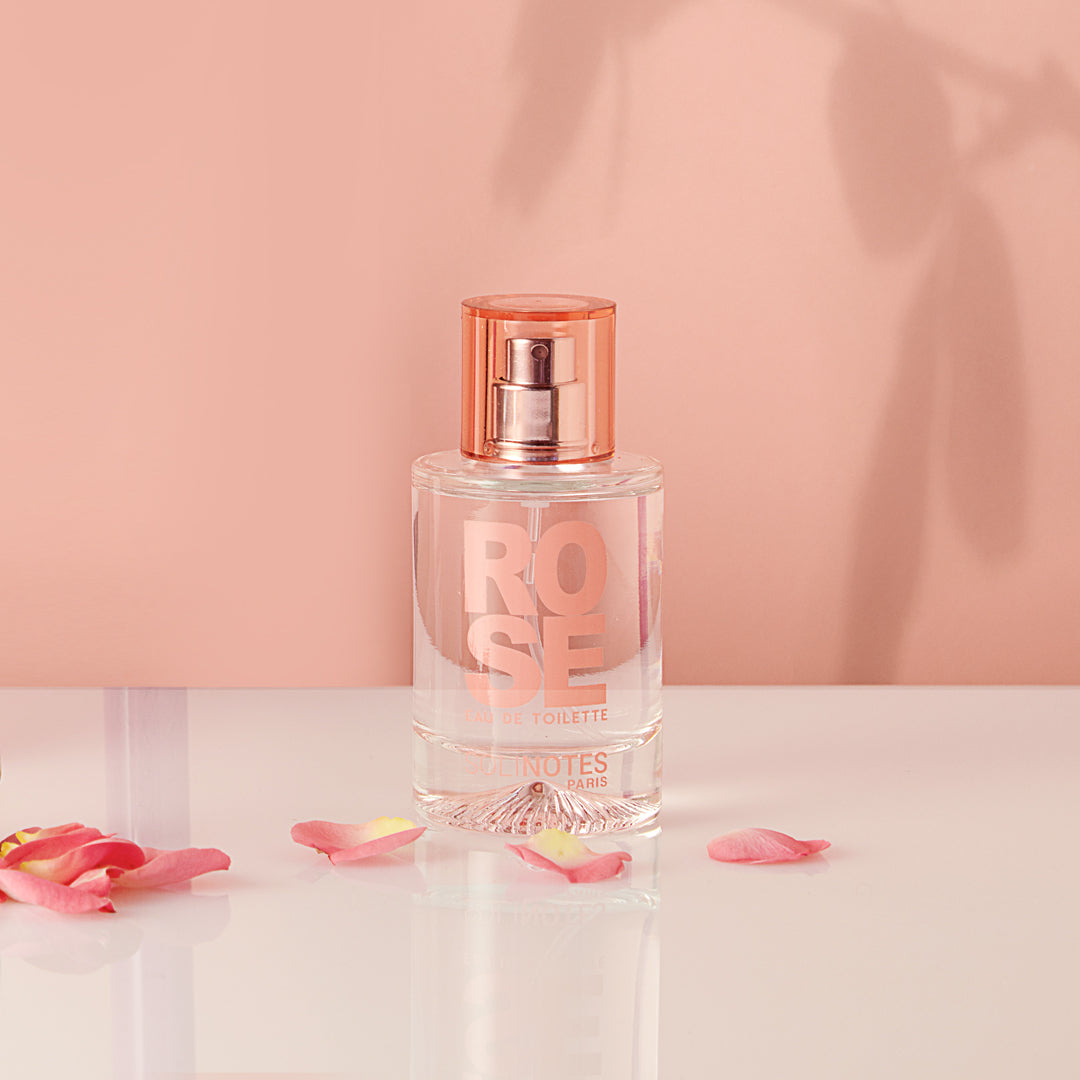 Eau de Parfum - Rose
Passion fruit and Almond; Jasmine and Tonka Bean; Vanilla and Sandalwood