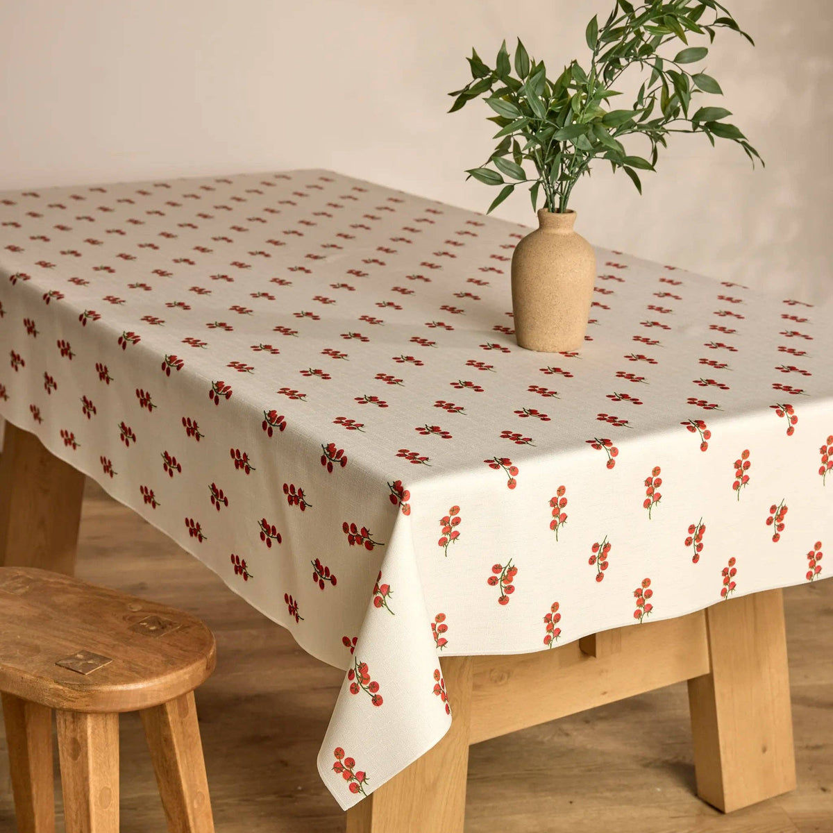 Ripe and Ready Scattered Tablecloth