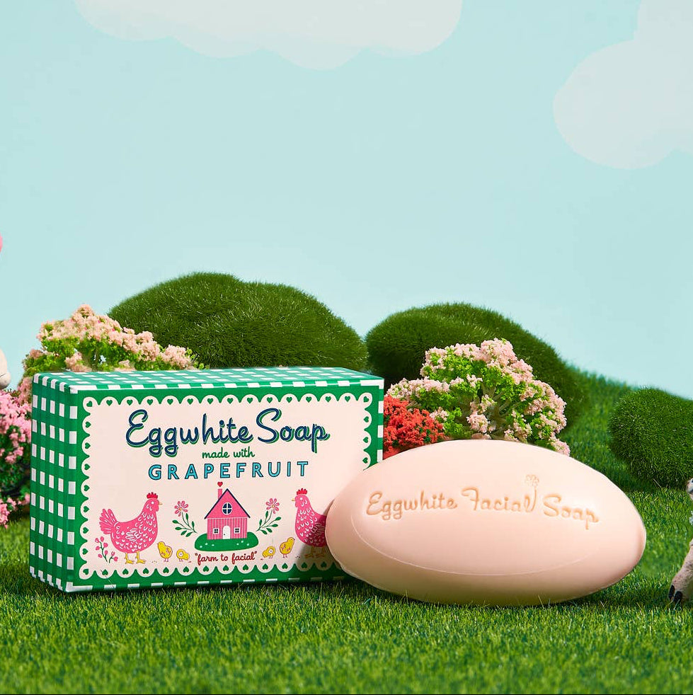 Say goodbye to dirt, makeup, and dull skin with the Eggwhite and Grapefruit Facial—a mini spa treatment right at your sink! This magical facial gently tones, brightens, tightens pores, and leaves your skin feeling softer than ever before.
Farm-to-facial fun: Add some warm water to your Eggwhite bar to create a lovely, rich lather. Smooth over your face and neck. Let it work its magic for five minutes. Then, gently rinse off and pat dry. Enjoy the radiant glow!