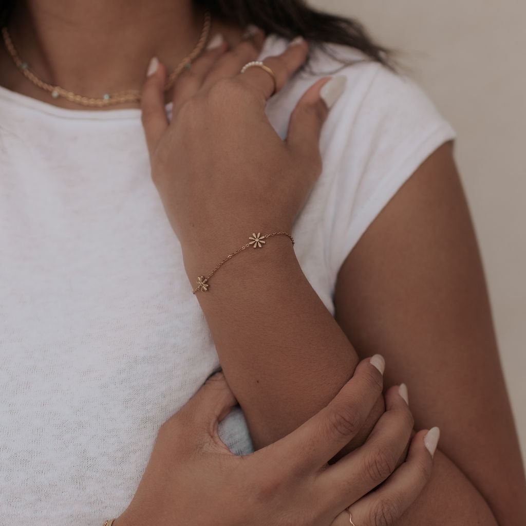 Anna Floral Bracelet