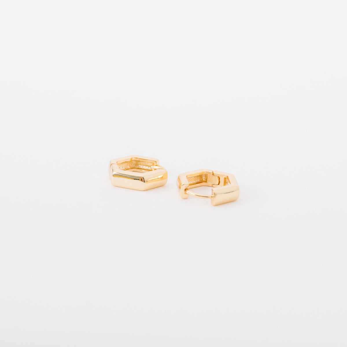 You are able to sleep, shower, swim and LIVE in this jewelry. With the click in and click out closure, they stay closed, and don't poke your neck!