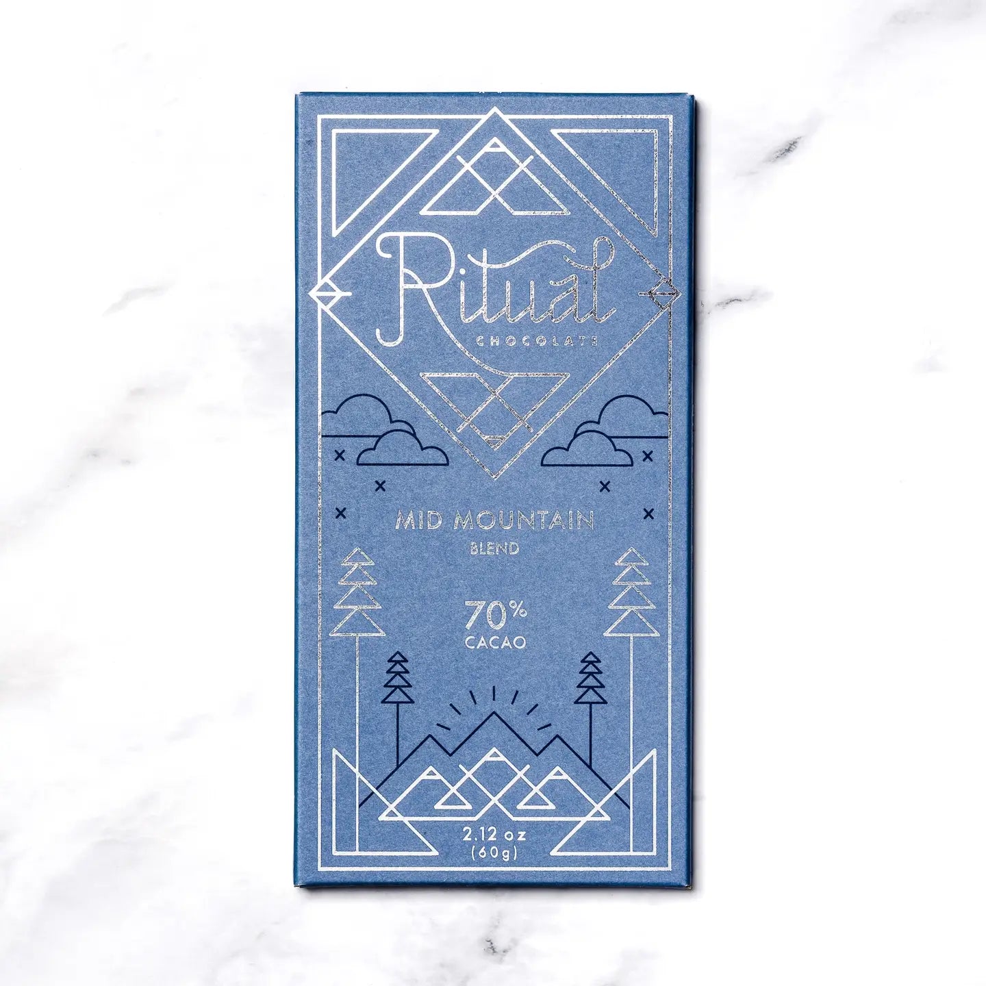 A balanced blend of all the Ritual origins. Our goal was to highlight subtle tasting notes from each bean. Fruity, nutty, earthy, chocolatey, floral- it's all here.
Tasting Notes: Strawberry, Fudge & Graham Cracker