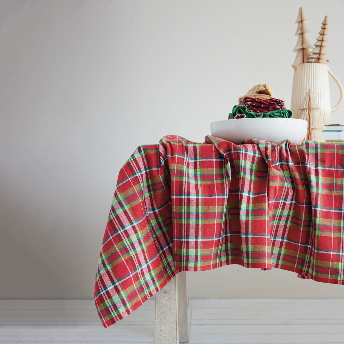 Gather around the table and create lasting holiday memories with our Classic Holiday Plaid Cotton Table Cloth. Beautifully woven from 100% cotton with a timeless tartan plaid pattern, this generous 84" x 60" tablecloth brings inviting warmth, rich seasonal charm, and cozy elegance to all your festive family gatherings.