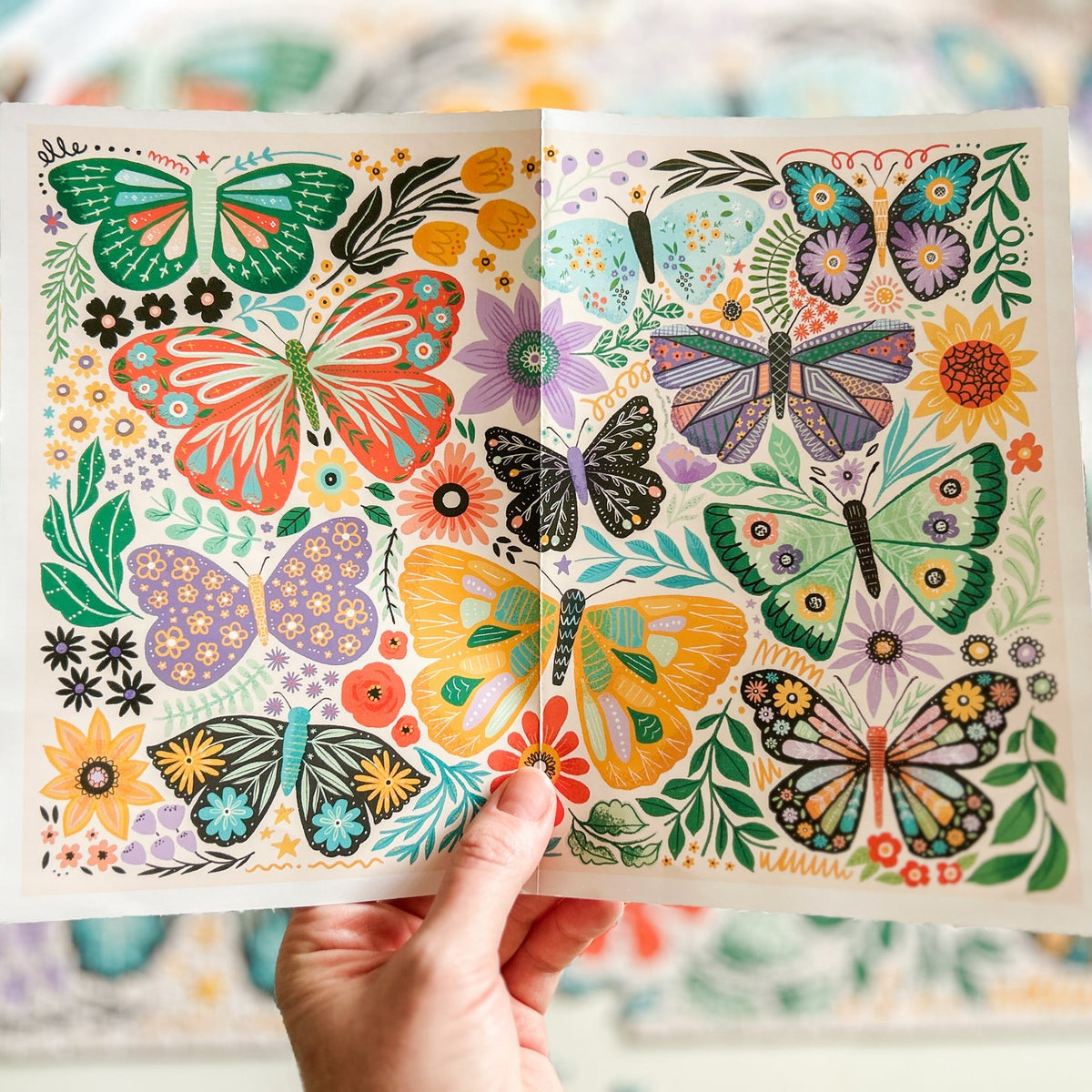 Butterfly Bouquet 1000 Pc Puzzle