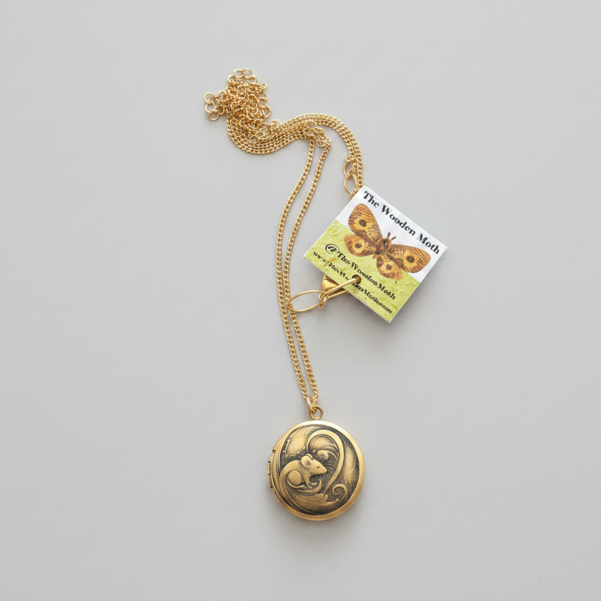 Engraved Brass Locket W/Chain 20mm Mouse
