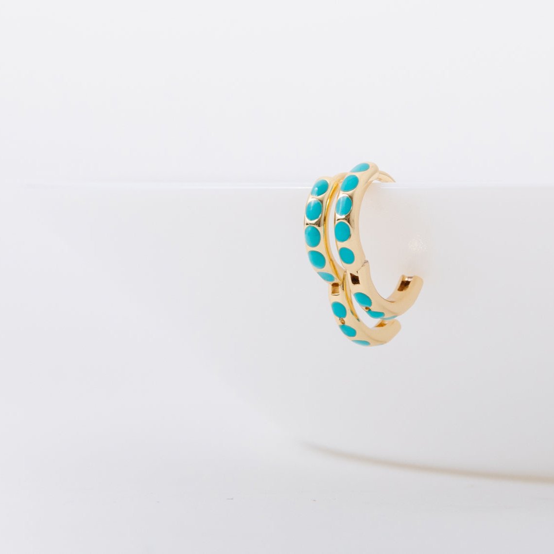 Turquoise goes with everything you own- its versatility is in a league all on its own! Paired with our reliable 14k gold filled metal, these earrings can be worn day in and day out without tarnishing, turning, or irritating your skin. You're going to need a pair of these for you... and every woman you know!