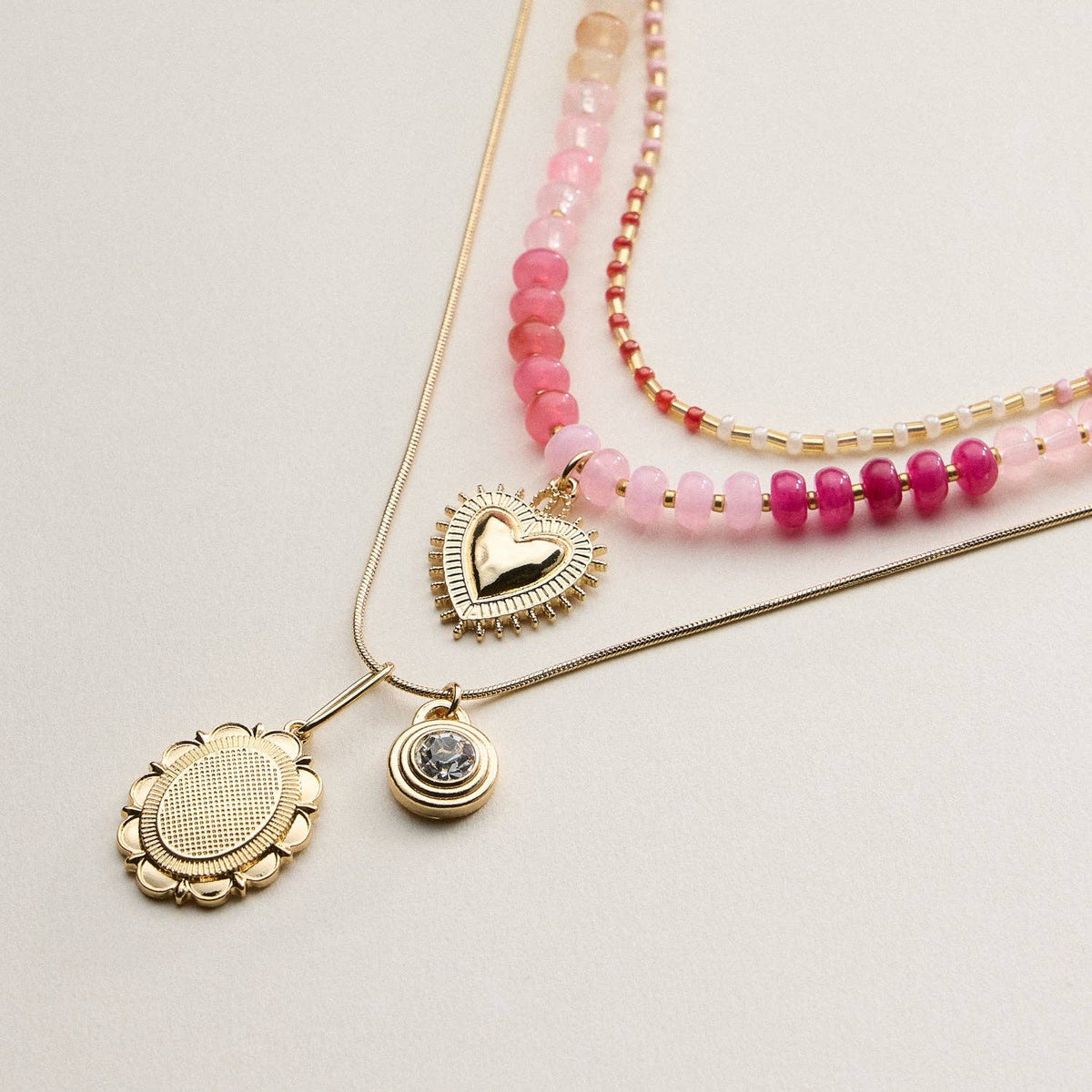 Layered Beaded and Pendant Necklace Set