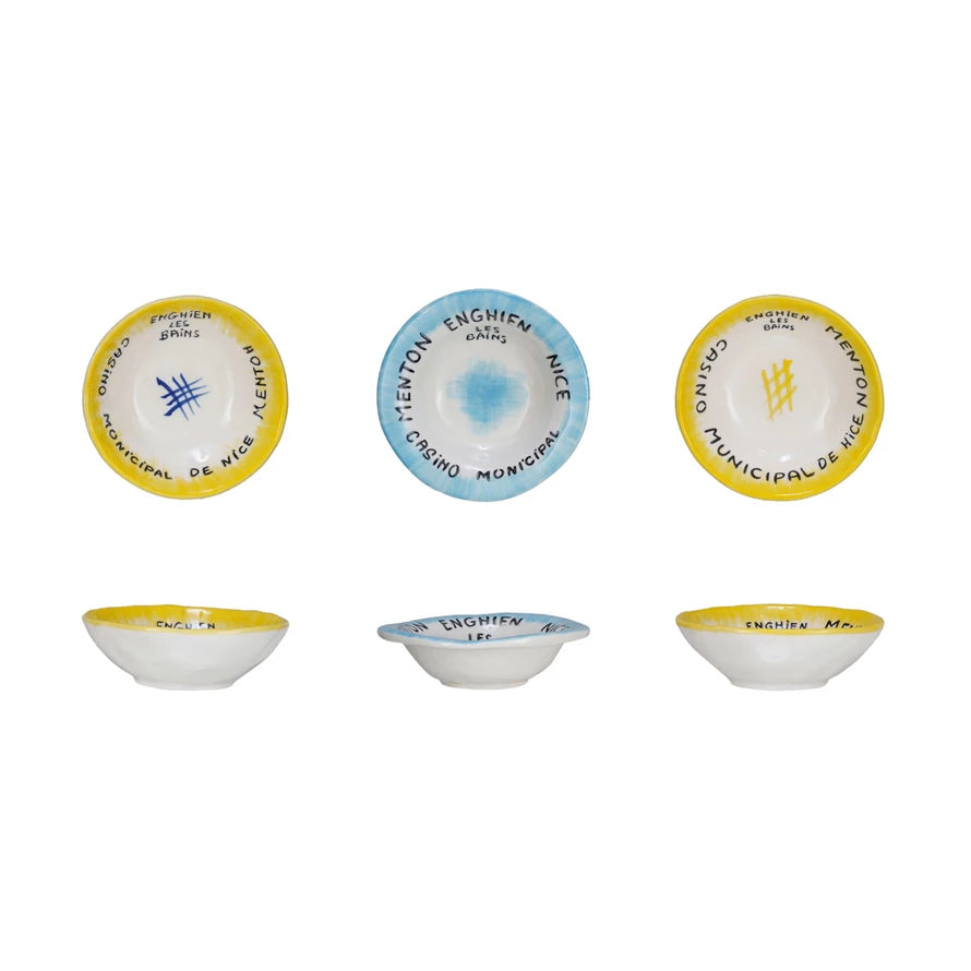 Upgrade your dishware game with our Vintage Reproduction Hotel Stoneware Bowls! Sporting a playful decal design, these quirky bowls come in 3 styles to suit your unique taste. Perfect for adding a touch of fun and nostalgia to your everyday meals. 