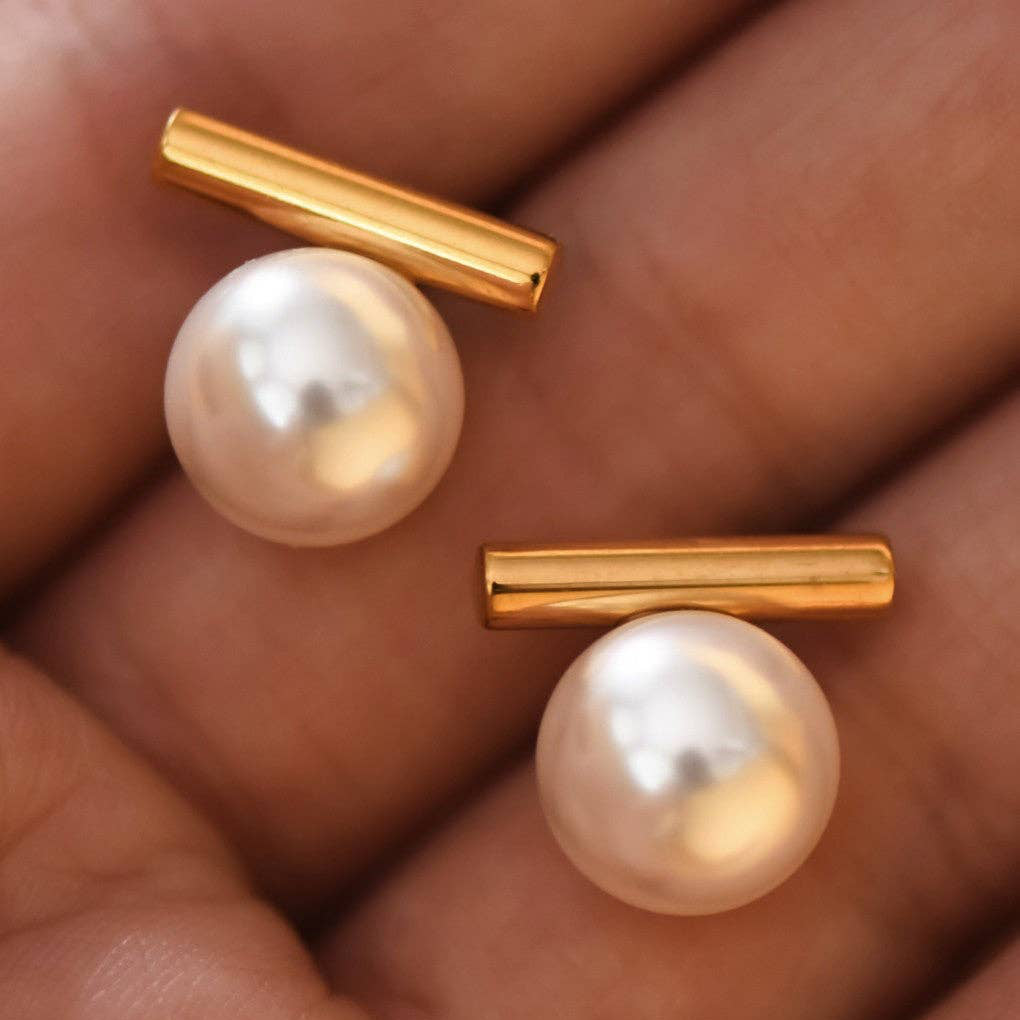 Gold Bar & Pearl Stud Earrings