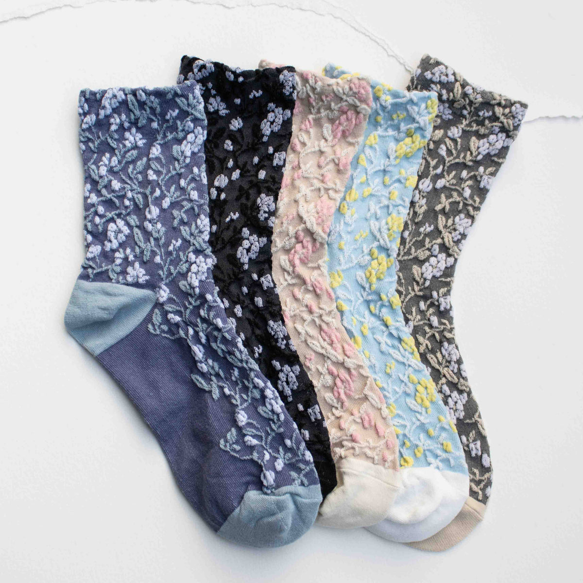 Floral Textured Socks