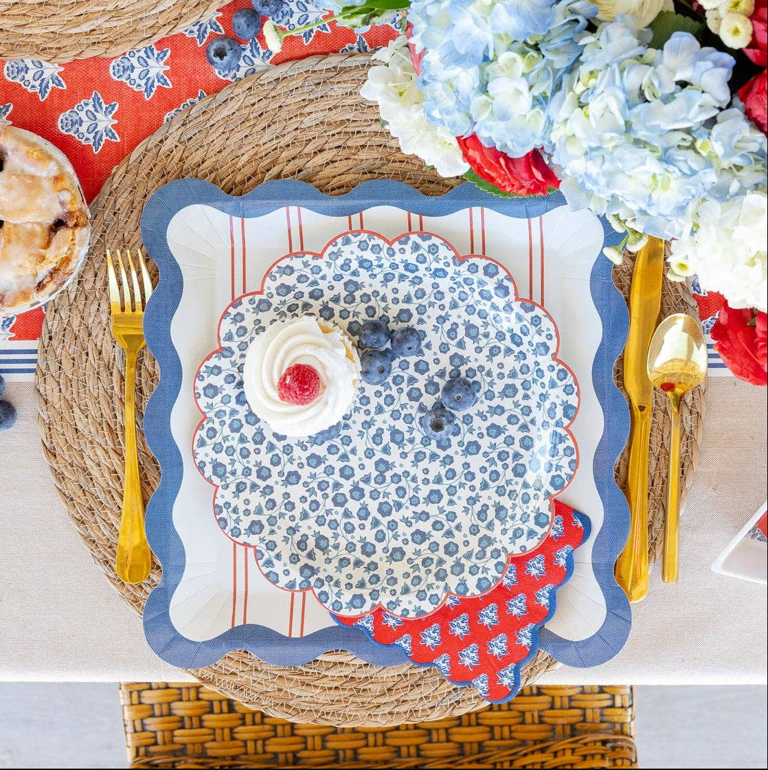 Blue Ditsy Floral Paper Plate