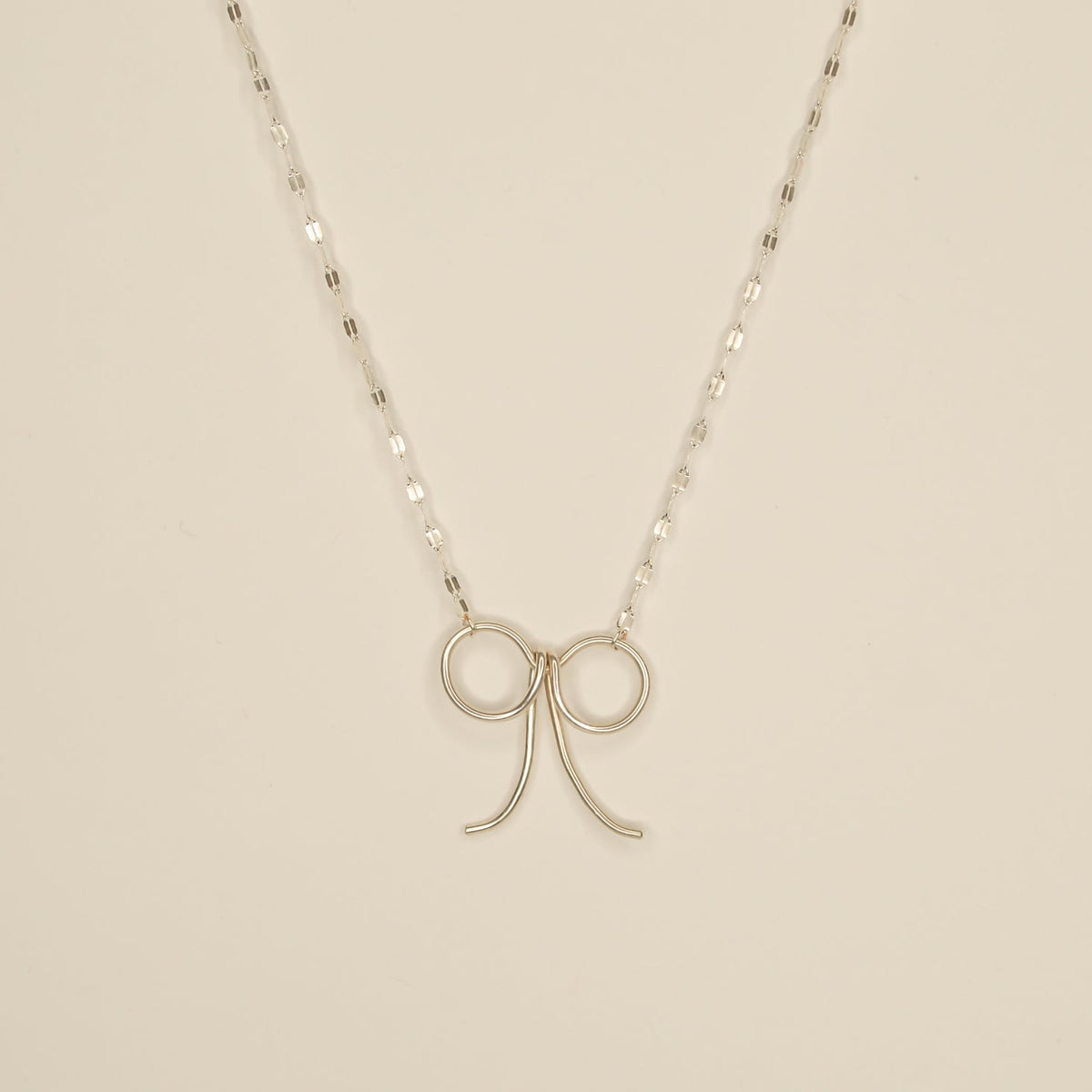 Perfect Bow Necklace