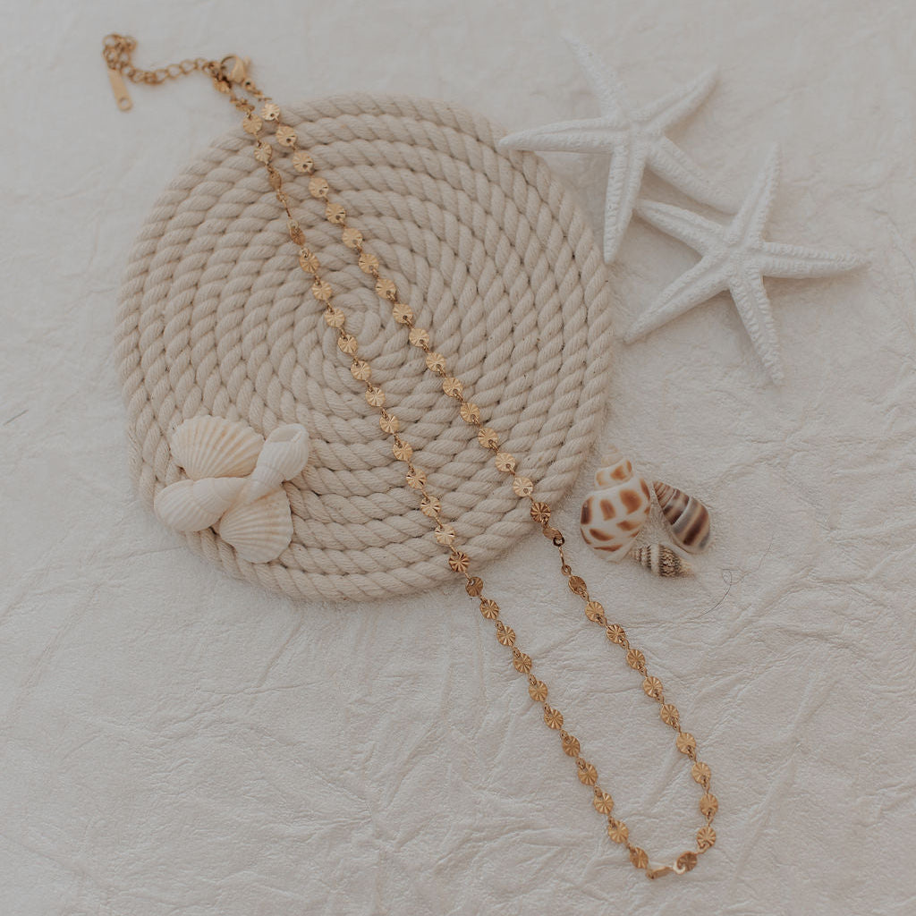 Cove Necklace