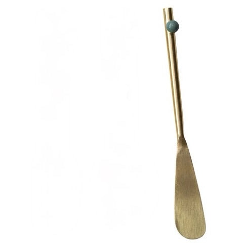 Elevate your appetizer service with this elegant canape knife, crafted from durable stainless steel and finished in warm gold tones. The handle features a charming dusty blue enameled ball detail that adds a touch of sophistication to your table setting. Perfect for spreading, cutting, and serving delicate canapés and hors d'oeuvres with ease and style. A refined addition to any entertaining collection.

Dimensions: 6"L - 7"L