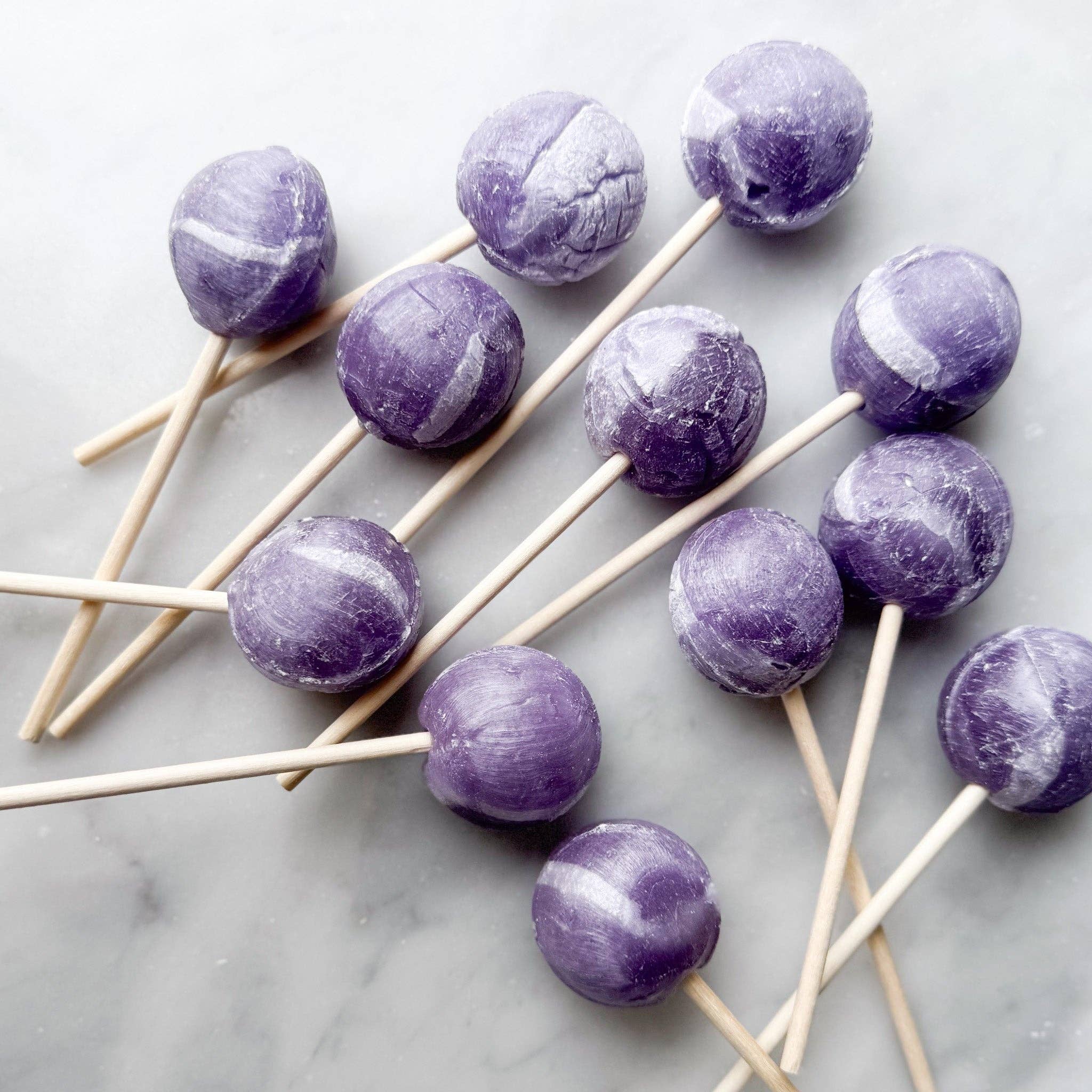 Experience a delightful balance of flavor with our Blackberry Lime Fizz Lollipop, created to capture the essence of a refreshing mocktail. This lollipop combines the sweet taste of ripe blackberries with a zesty lime kick, enhanced by a hint of fizziness. This refreshing combination offers a playful and invigorating flavor that appeals to a wide range of palates.

Details:

Made in the USA, our candy is all American candy— made in small batches by our talented candy makers
Ingredients: sugar, glucose, water