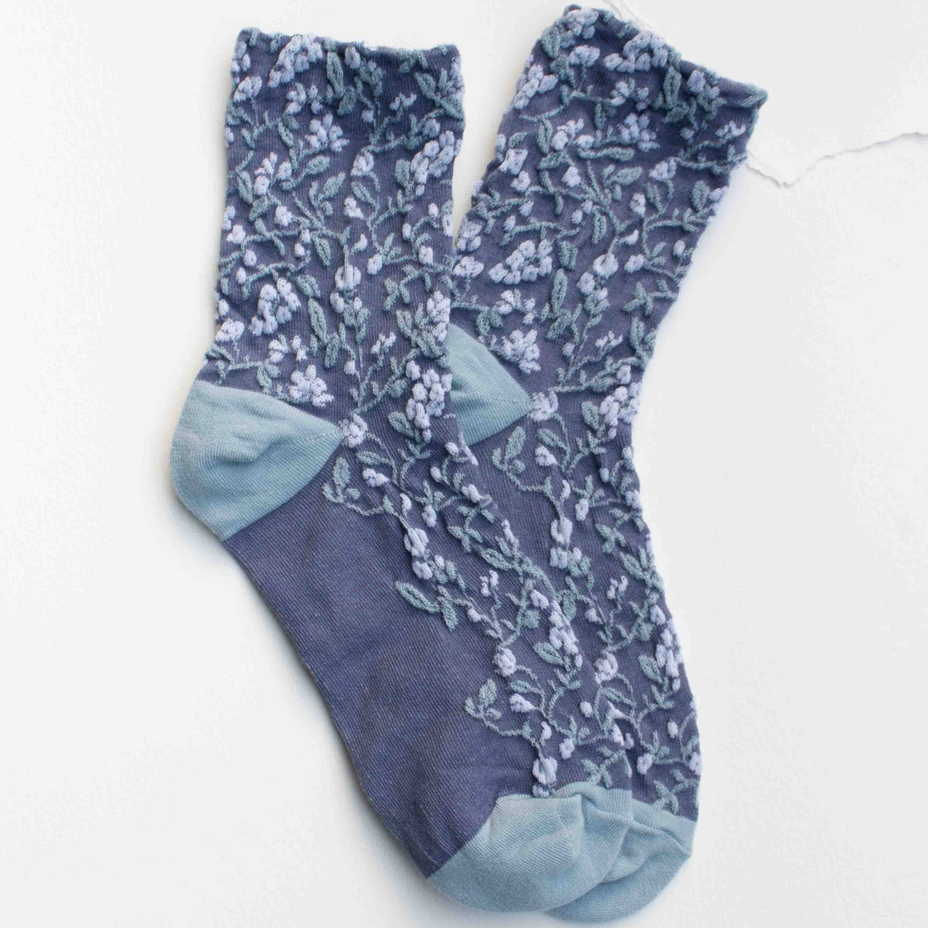 Floral Textured Socks - blue